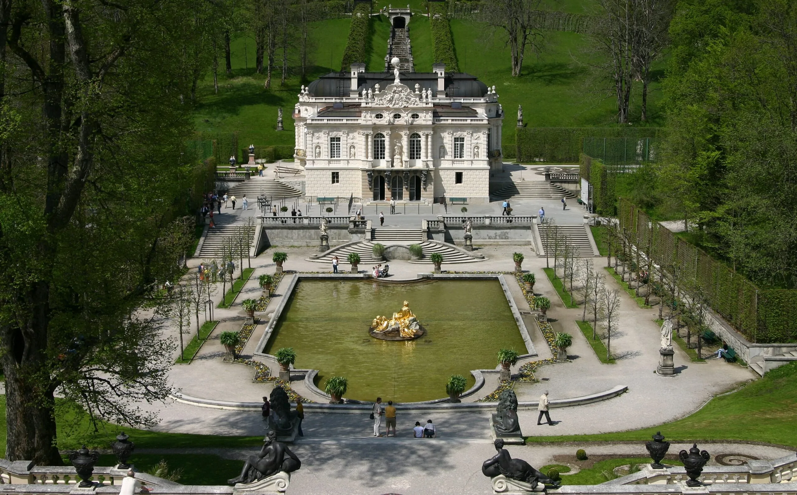 Schloss Linderhof 1-min