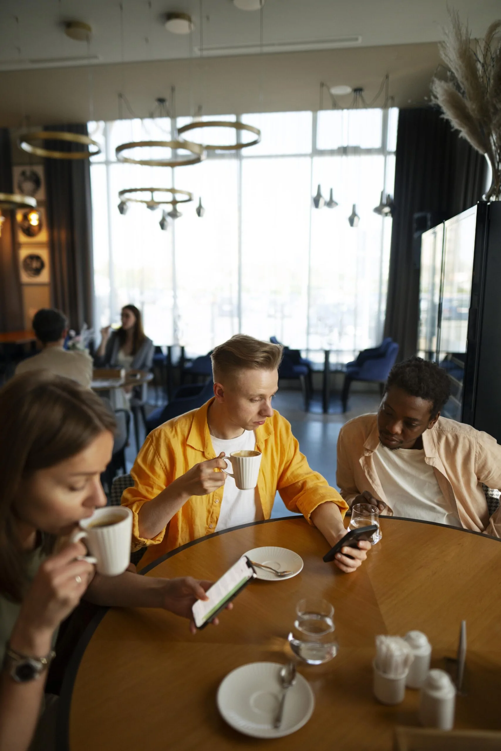 in einem Restaurant 3-min